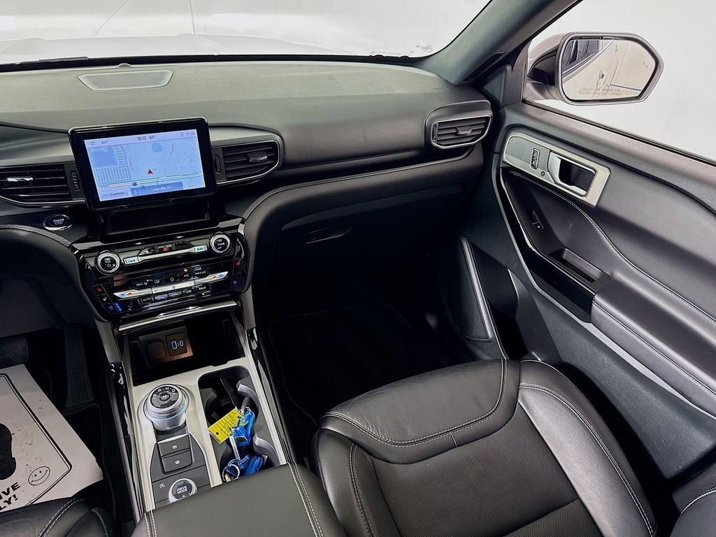 Certified 2024 Ford Explorer ST w/ Equipment Group 401A image 25