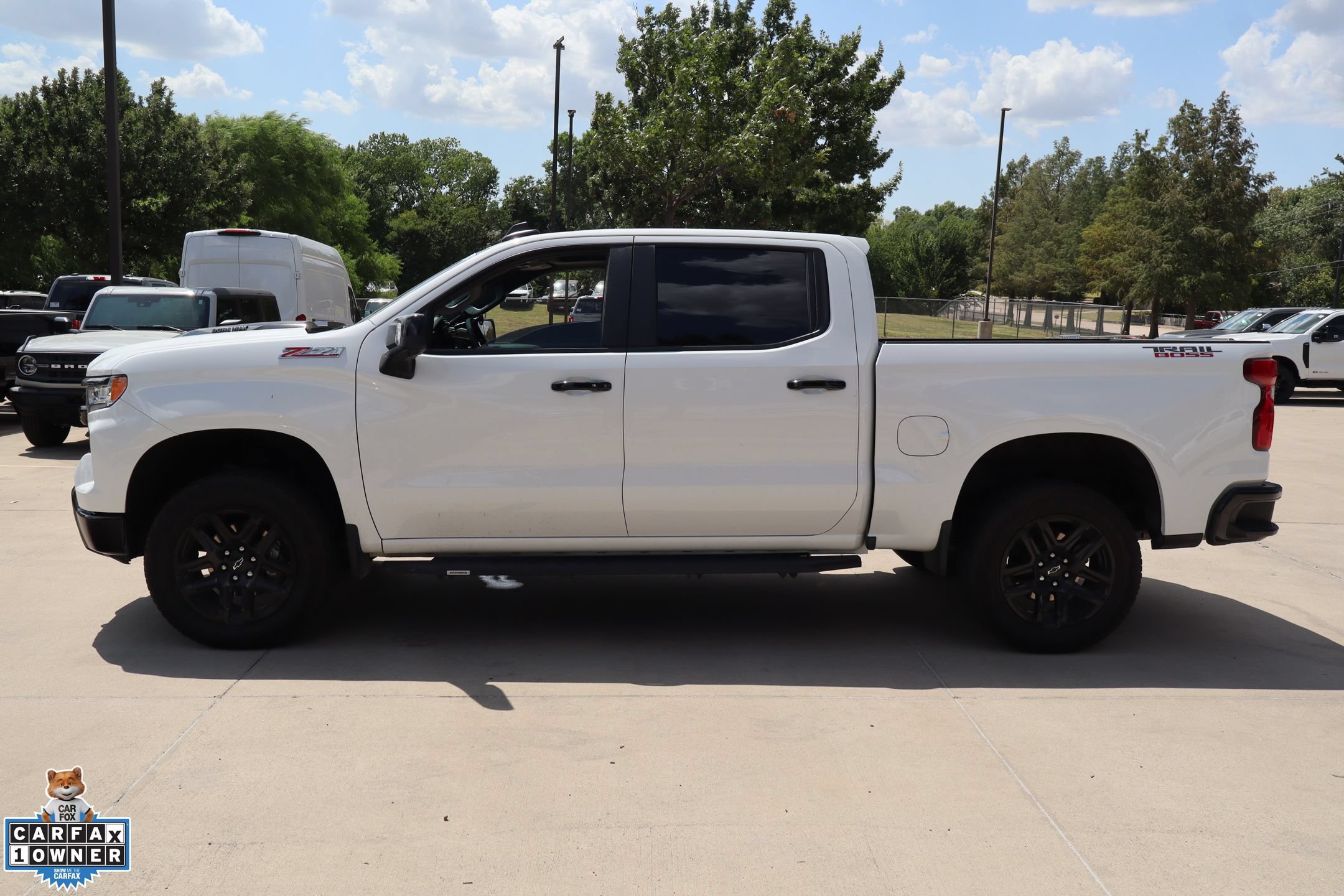 Used 2025 Chevrolet Silverado 1500 LT Trail Boss w/ LT Trail Boss Premium Package AWD/4WD image 7