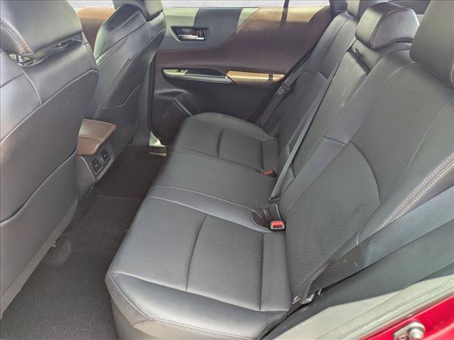 Used 2023 Toyota Venza Limited AWD/4WD image 18