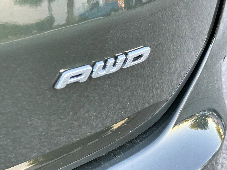 Certified 2022 Ford Edge SEL image 9