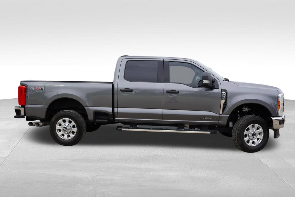 Certified 2024 Ford F350 XLT AWD/4WD image 3