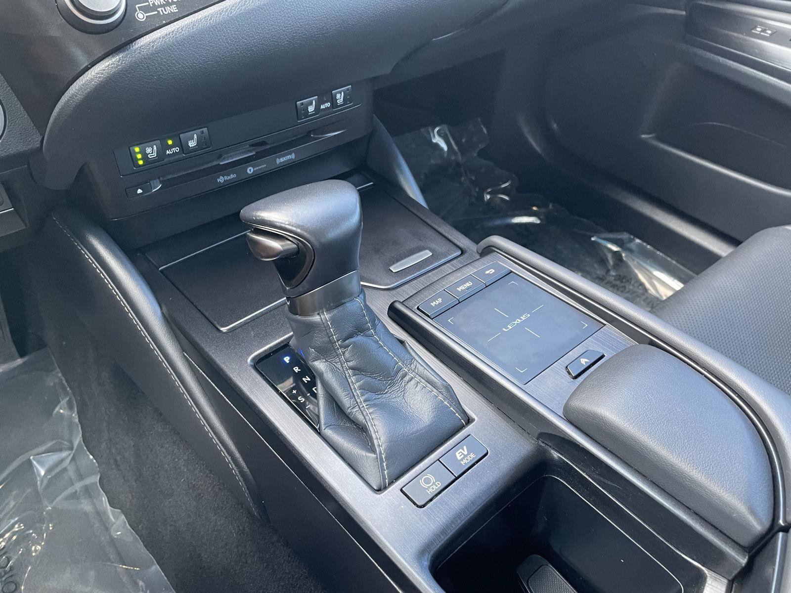 Used 2021 Lexus ES 300h w/ Premium Package FWD image 30