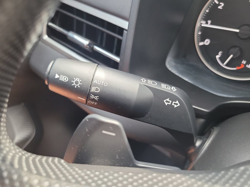 Used 2024 Mitsubishi Outlander ES FWD image 28