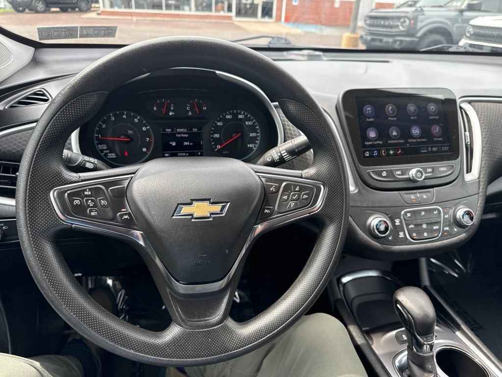 Used 2024 Chevrolet Malibu LT FWD image 18