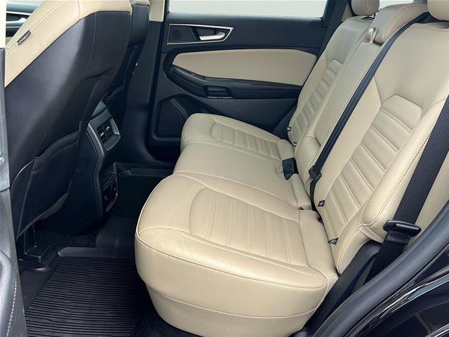 Certified 2024 Ford Edge SEL w/ Convenience Package AWD/4WD image 16
