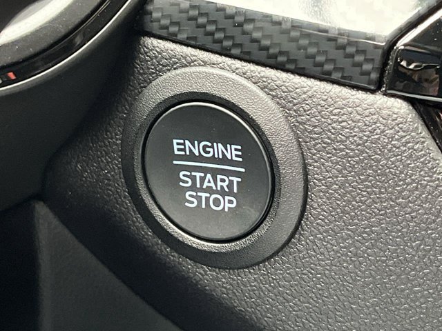 Certified 2025 Ford Escape ST-Line AWD/4WD image 20