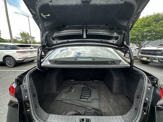 Used 2024 Nissan Versa SV w/ Trunk Package FWD image 37