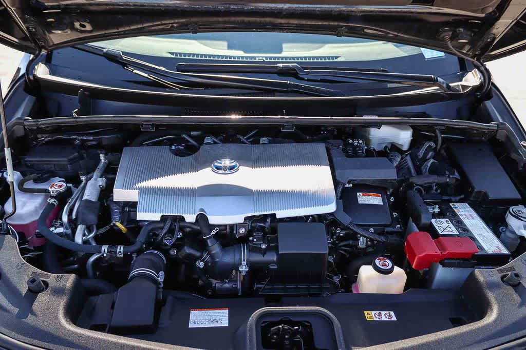 Used 2022 Toyota Prius Prime XLE FWD image 26