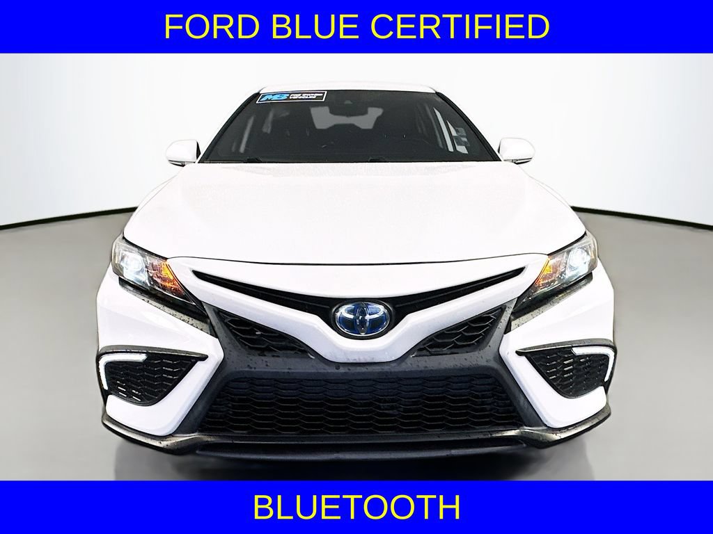 Used 2023 Toyota Camry SE FWD image 3