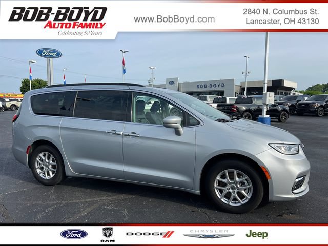 Used 2022 Chrysler Pacifica Touring-L