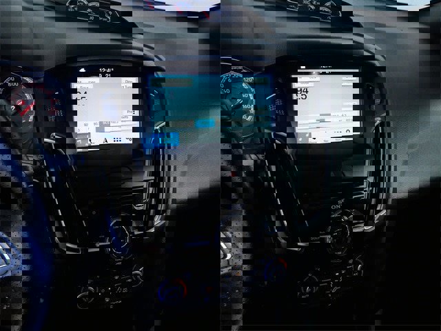 Certified 2018 Ford Focus ST w/ Equipment Group 401A image 21