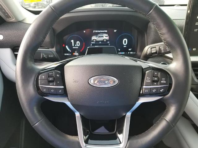 Certified 2025 Ford Explorer Platinum w/ Ultimate Package image 26