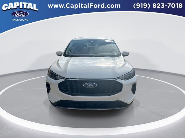 Certified 2023 Ford Escape Active w/ Tech Pack #2 image 9