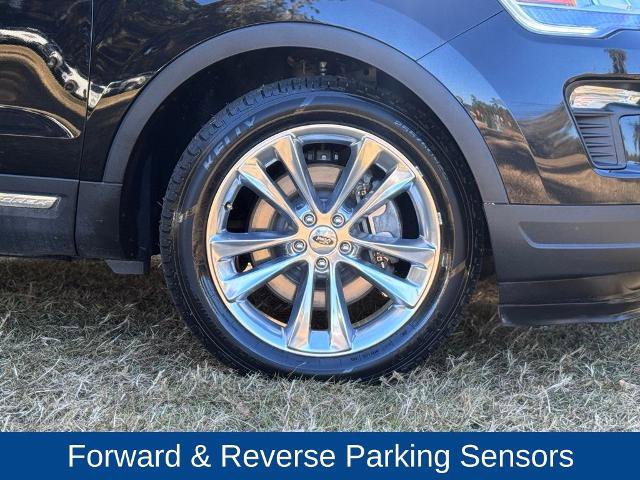 Certified 2018 Ford Explorer XLT w/ Equipment Group 202A image 8