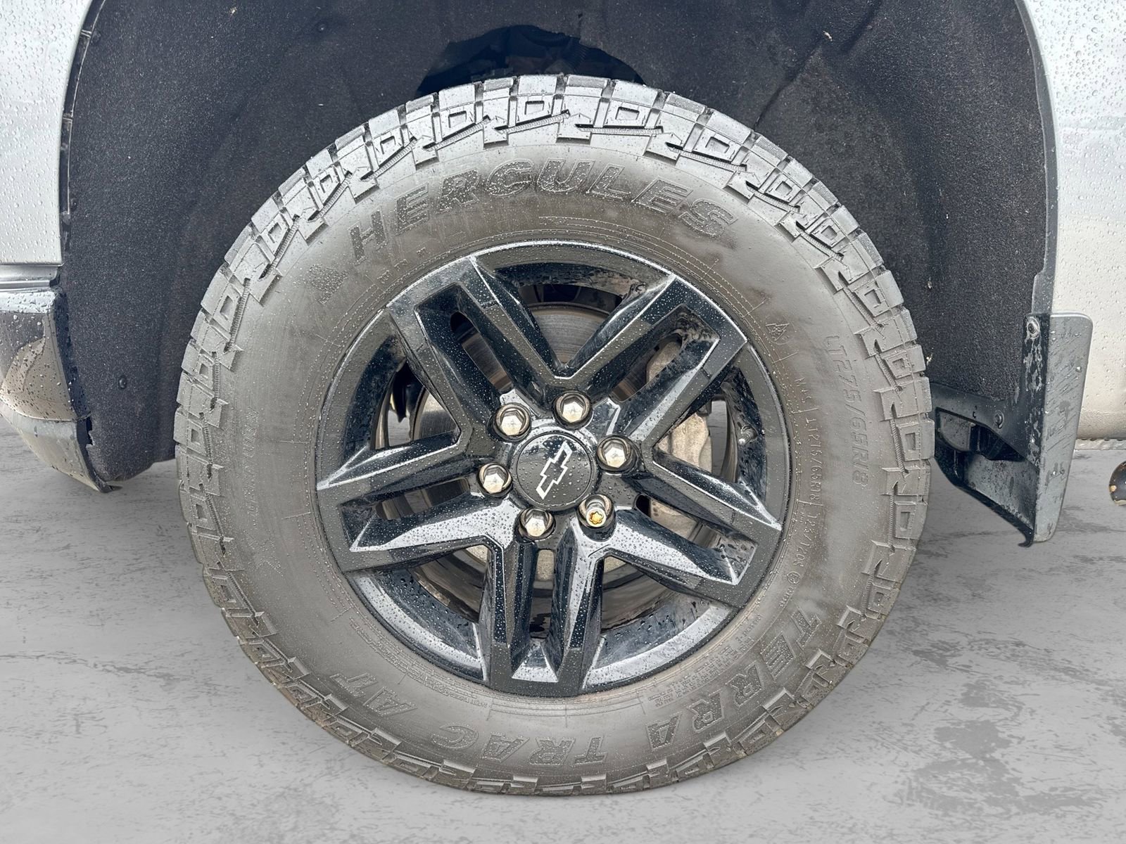 Used 2022 Chevrolet Silverado 1500 LT Trail Boss w/ Bed Protection Package AWD/4WD image 17