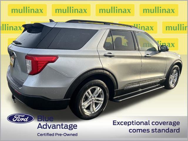 Certified 2023 Ford Explorer XLT w/ Equipment Group 202A image 3