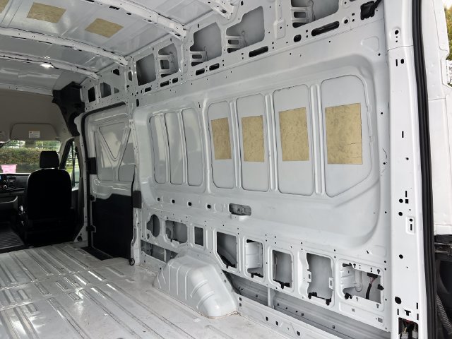 Certified 2025 Ford Transit 250 148 High Roof Extended RWD image 29