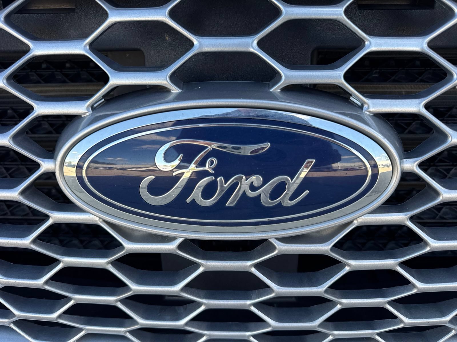 Certified 2024 Ford Edge SEL w/ Convenience Package AWD/4WD image 13