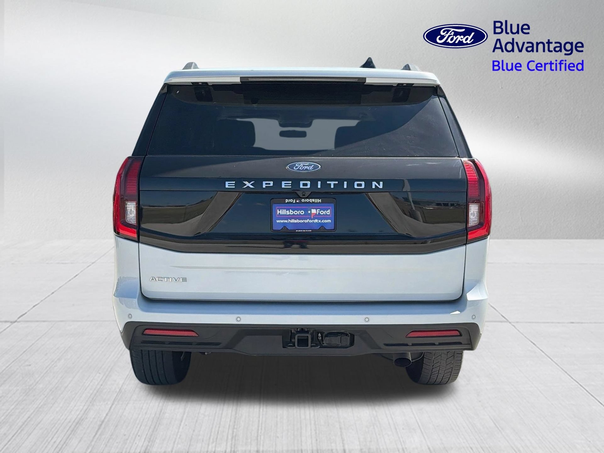 Certified 2025 Ford Expedition Active RWD image 7