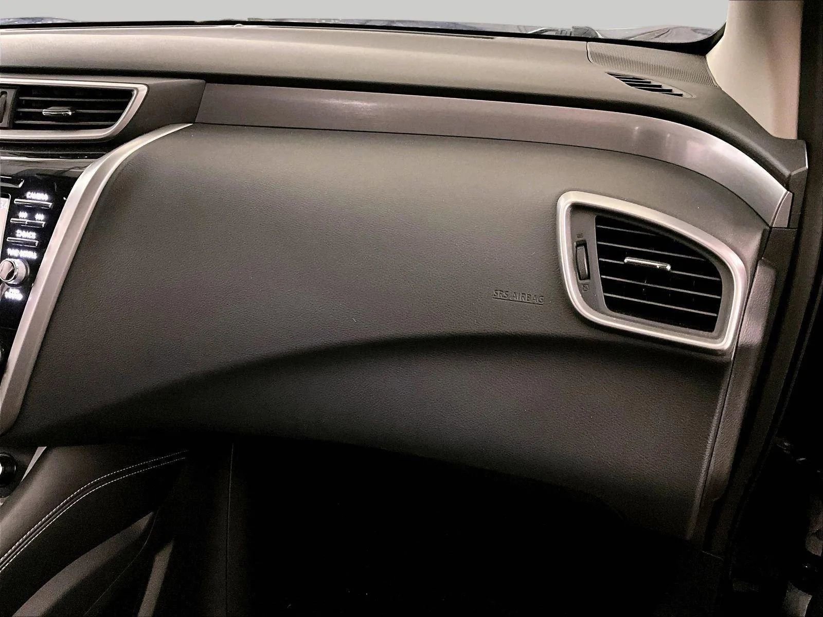 Used 2021 Nissan Murano S image 15