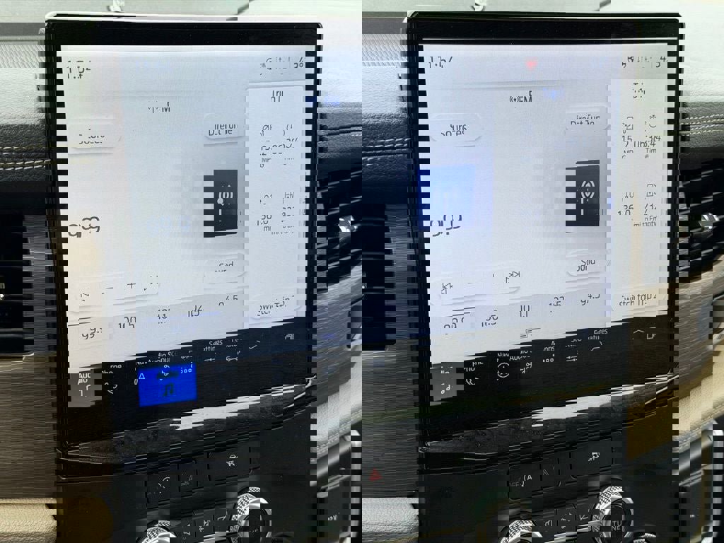 Certified 2024 Ford Expedition Limited image 37