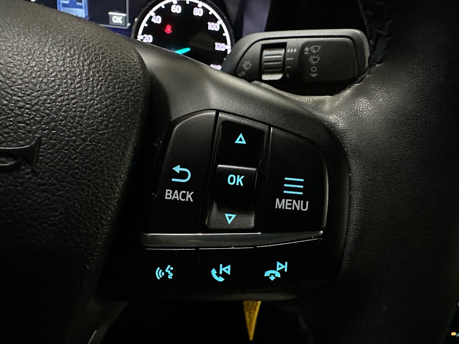 Certified 2023 Ford Maverick Tremor w/ Tremor Off-Road Package image 38