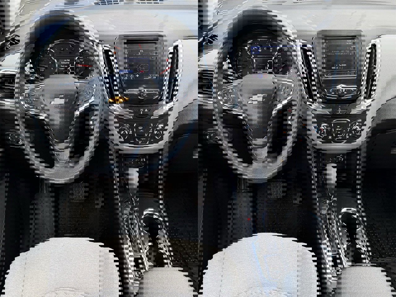 Used 2024 Chevrolet Equinox LS w/ LS Convenience Package image 11