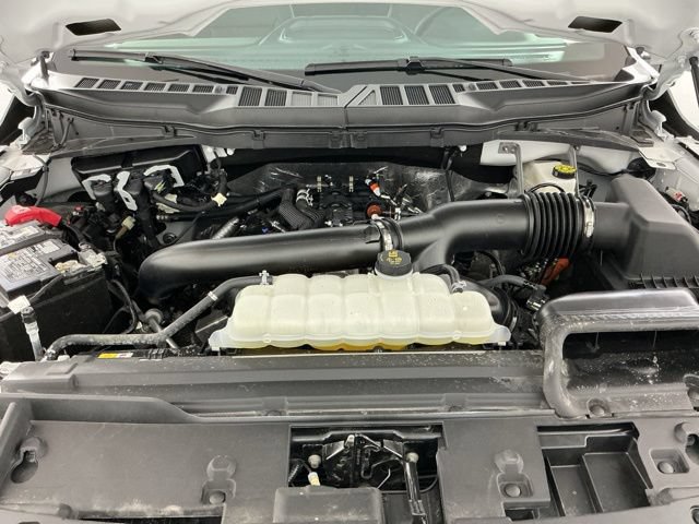 Certified 2025 Ford F150 Lariat AWD/4WD image 32