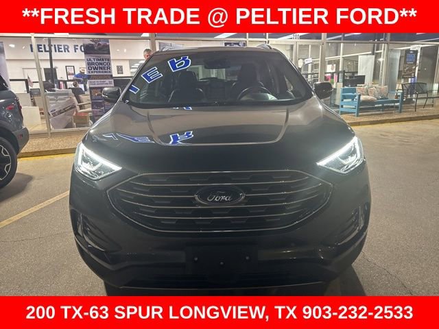 Certified 2020 Ford Edge Titanium image 2