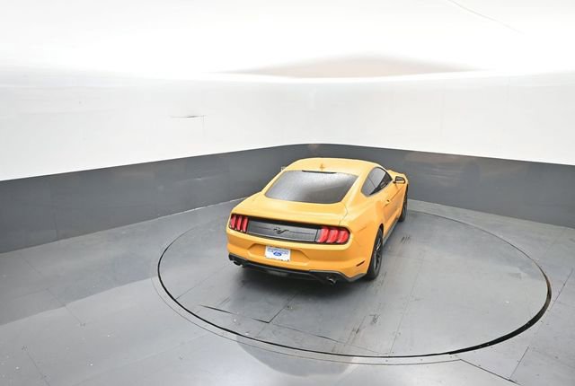 Certified 2022 Ford Mustang Coupe RWD image 28