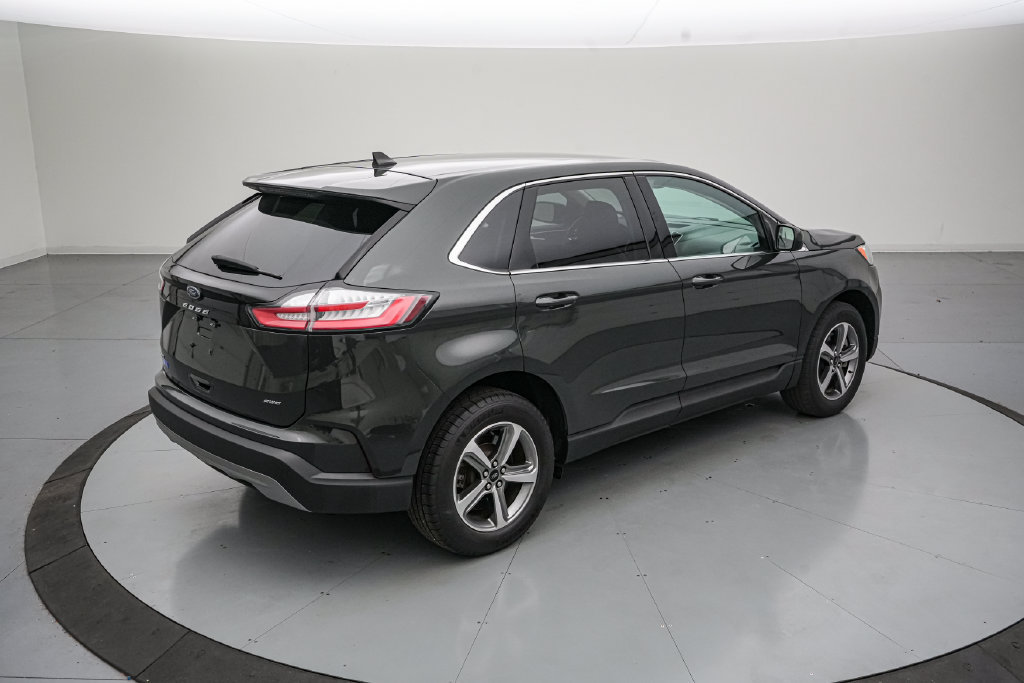 Certified 2023 Ford Edge SEL w/ Convenience Package AWD/4WD image 4