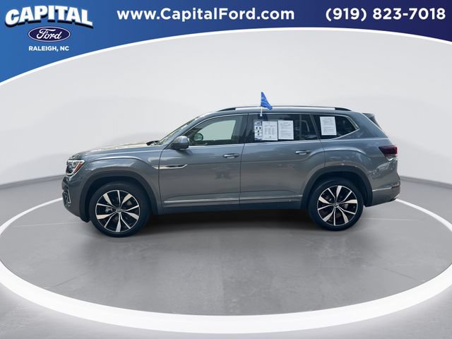 Used 2024 Volkswagen Atlas SEL Premium R-Line AWD/4WD image 5