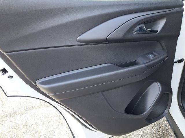 Used 2025 Chevrolet TrailBlazer LT image 13