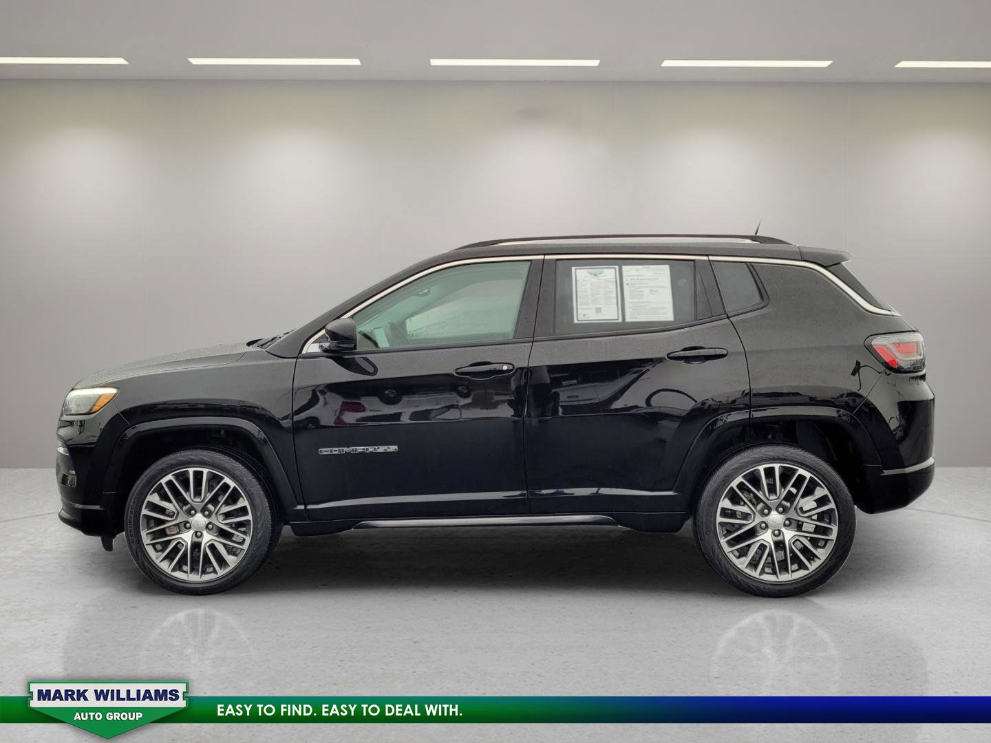 Used 2022 Jeep Compass Limited w/ Elite Group image 5