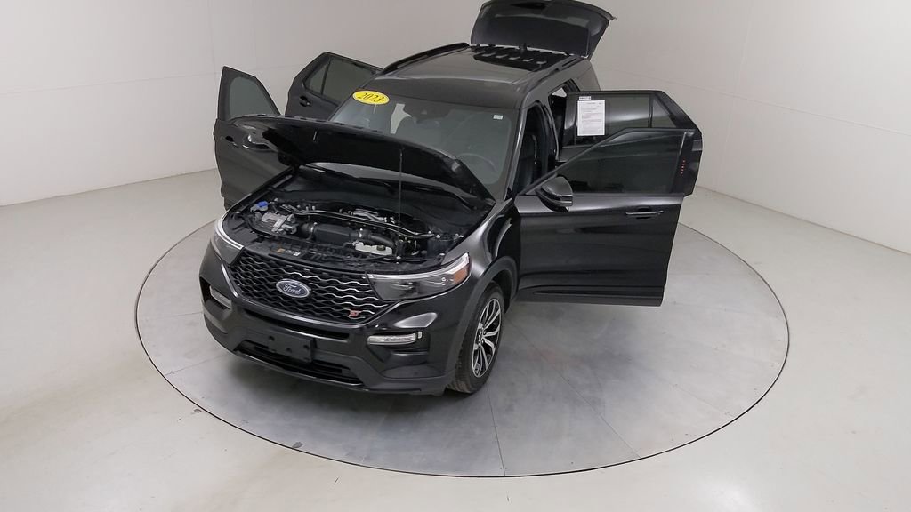 Certified 2023 Ford Explorer ST AWD/4WD image 48