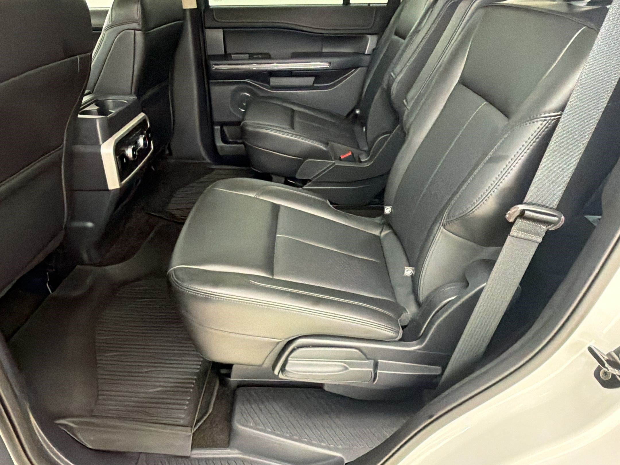 Certified 2022 Ford Expedition XLT AWD/4WD image 23
