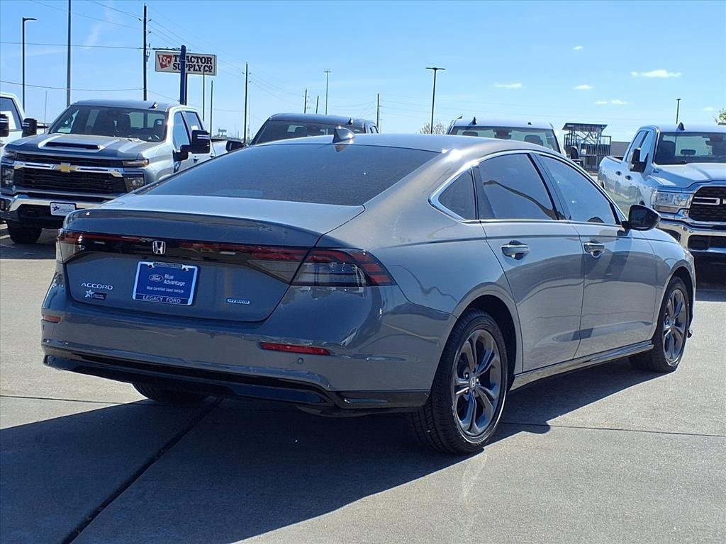 Used 2024 Honda Accord EX-L image 2