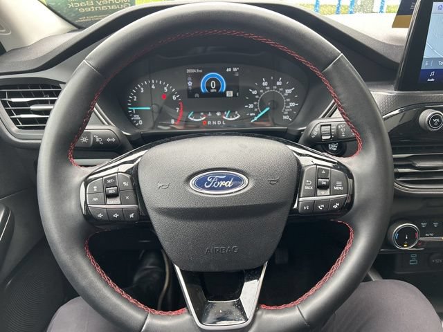 Certified 2022 Ford Escape SEL w/ SEL Stealth AWD Package image 17