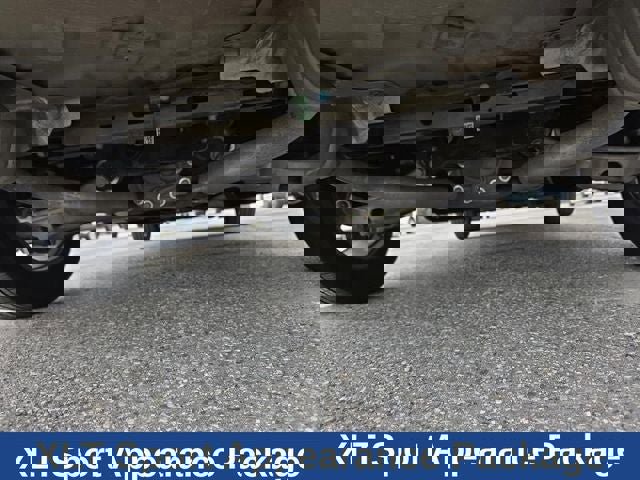 Certified 2024 Ford Explorer XLT w/ Equipment Group 202A AWD/4WD image 27