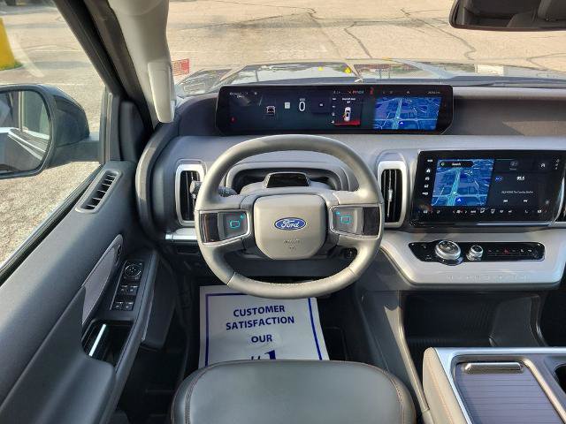 Certified 2025 Ford Expedition Active RWD image 15