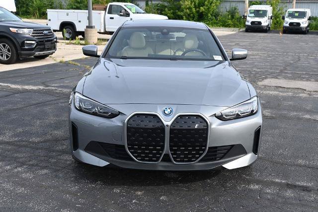 Used 2022 BMW i4 eDrive40 w/ Premium Package RWD image 6