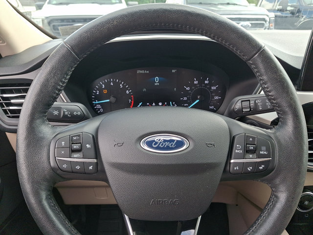 Certified 2020 Ford Escape SEL FWD image 20