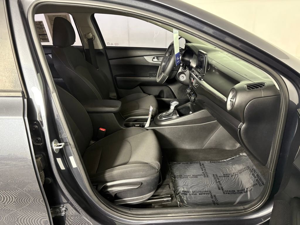 Used 2019 Kia Forte LXS image 33