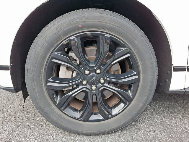 Certified 2022 Ford Edge SE w/ Black Appearance Package AWD/4WD image 8