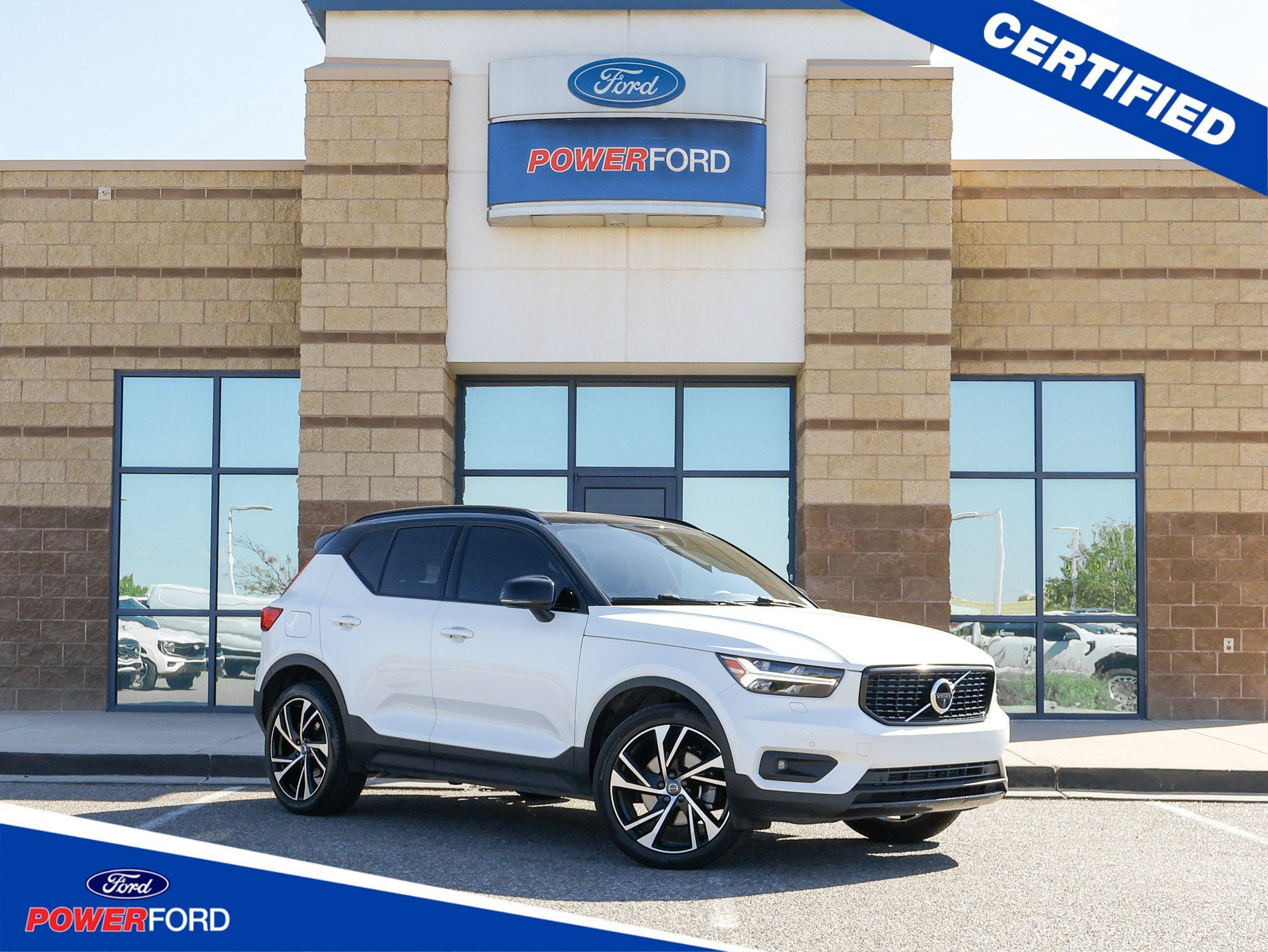 Used 2022 Volvo XC40 T5 R-Design