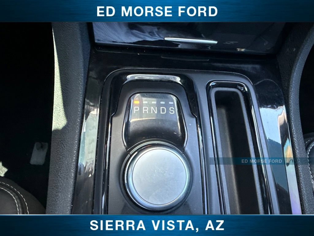 Used 2023 Chrysler 300 S w/ Comfort Group RWD image 16