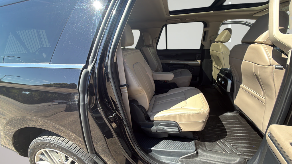 Certified 2022 Ford Expedition Max Limited AWD/4WD image 30