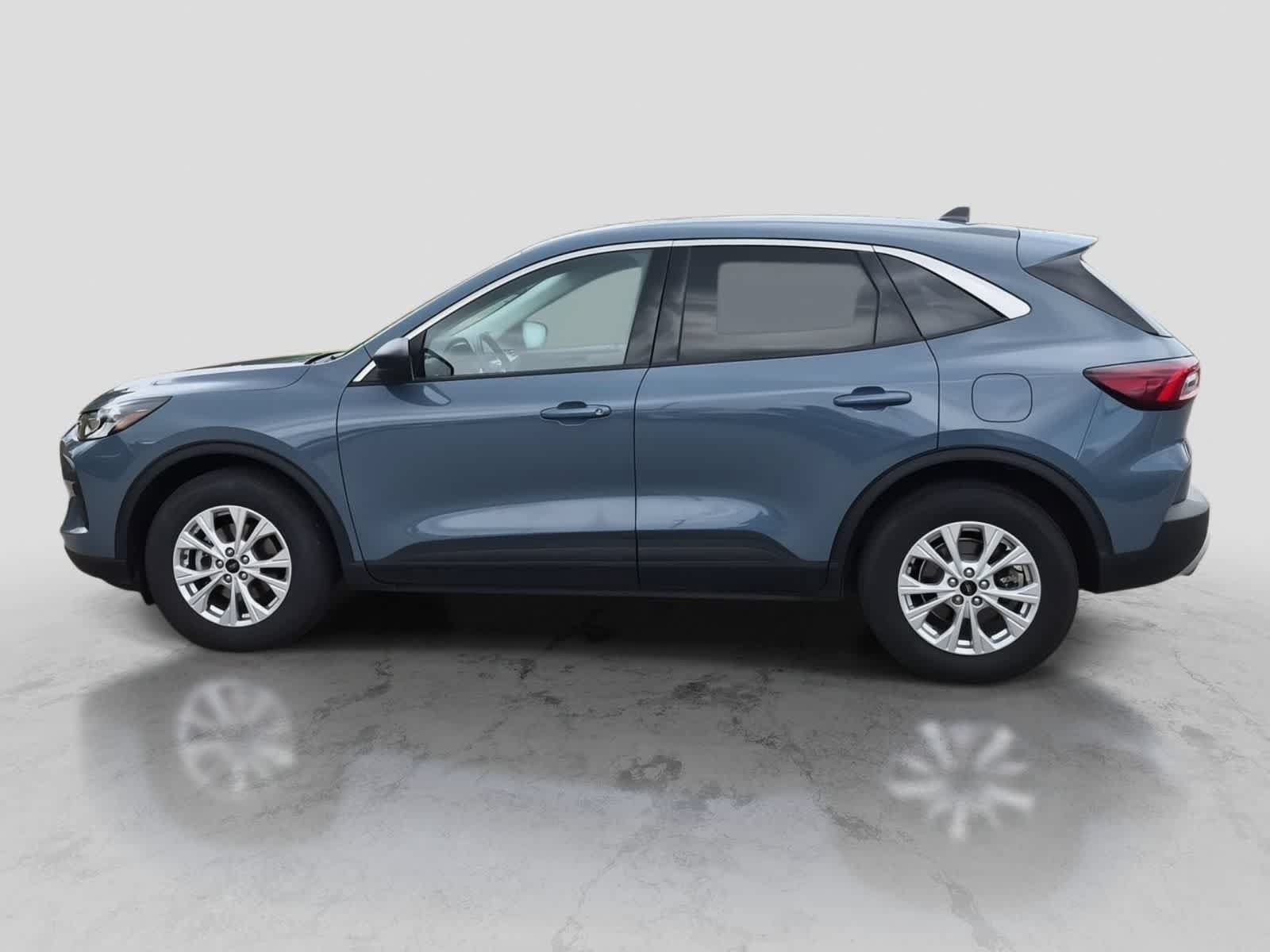 Certified 2023 Ford Escape Active AWD/4WD image 5
