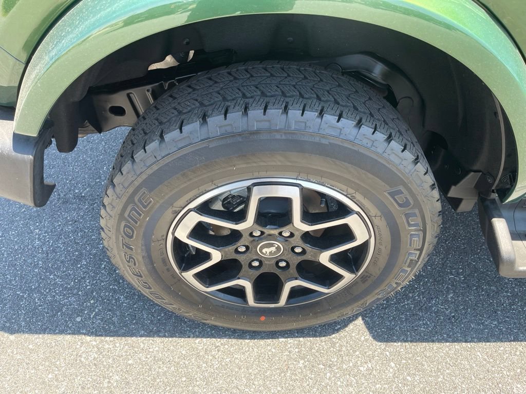 Certified 2025 Ford Bronco Outer Banks AWD/4WD image 12