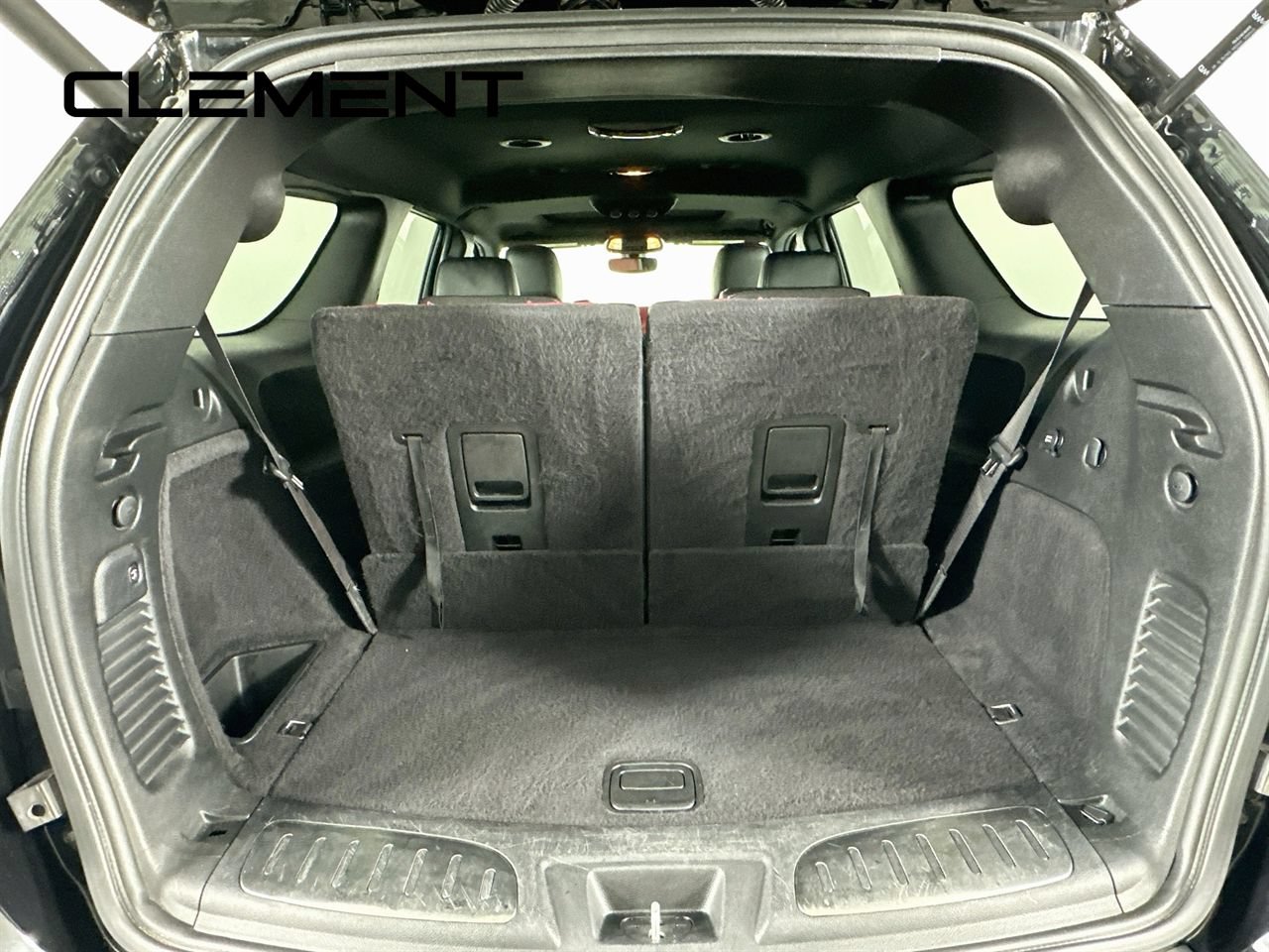 Used 2021 Dodge Durango R/T w/ Blacktop Package AWD/4WD image 11